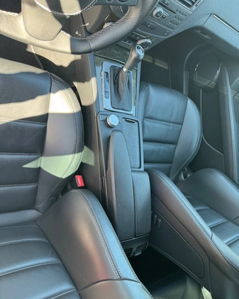 Mercedes-Benz Klasa C cena 183000 przebieg: 169000, rok produkcji 2010 z Lubin małe 232